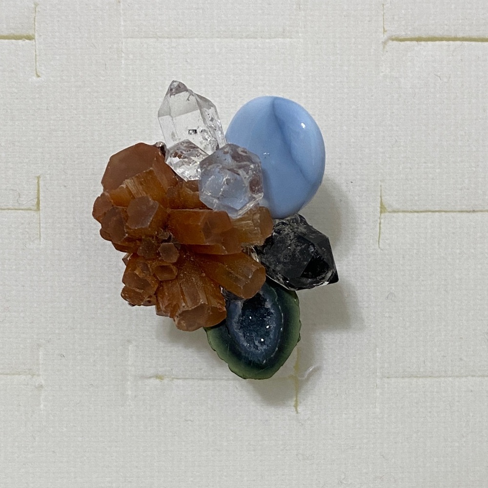 Unique Multicolor Gemstone Ring - image 1